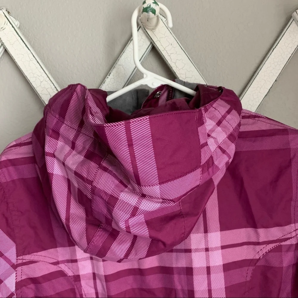 Roxy Women's Small Plaid Snowboarding Jacket - Picture 7 of 14